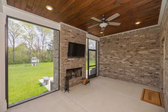 1924 Rhonda Dr, Christiana, TN 37037