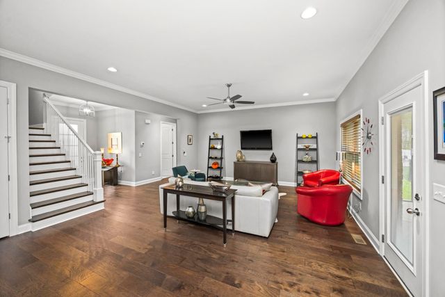 1924 Rhonda Dr, Christiana, TN 37037