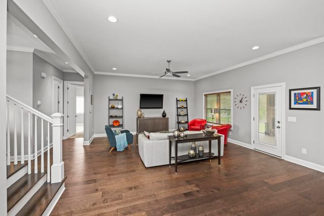 1924 Rhonda Dr, Christiana, TN 37037