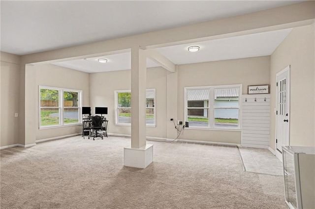 2955 Peeksville Road, Locust Grove, GA 30248