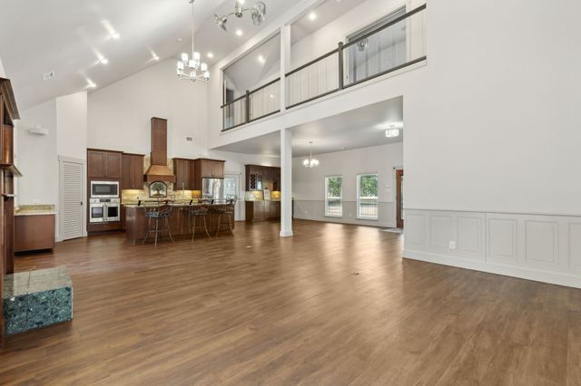 16 Hidden Valley Airpark, Shady Shores, TX 76208