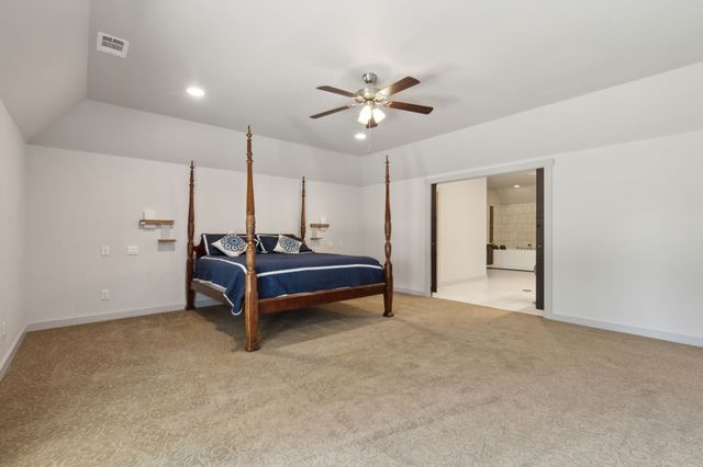 16 Hidden Valley Airpark, Shady Shores, TX 76208