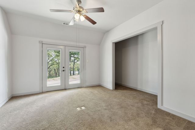 16 Hidden Valley Airpark, Shady Shores, TX 76208
