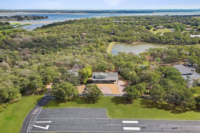 16 Hidden Valley Airpark, Shady Shores, TX 76208