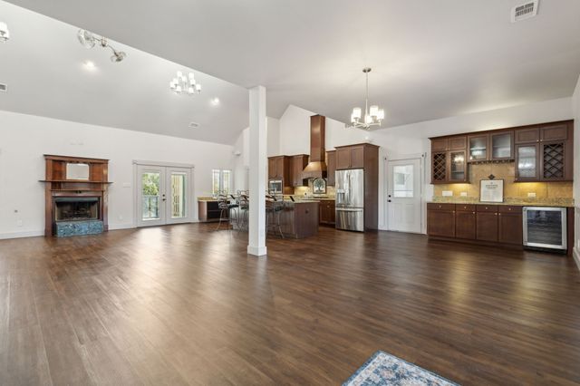 16 Hidden Valley Airpark, Shady Shores, TX 76208