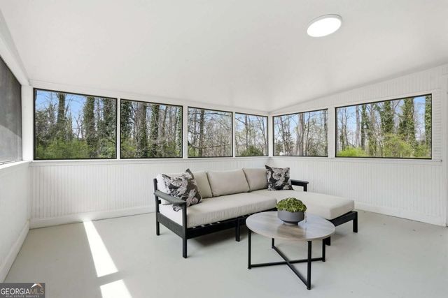 3830 White Haven Drive SE, Smyrna, GA 30082