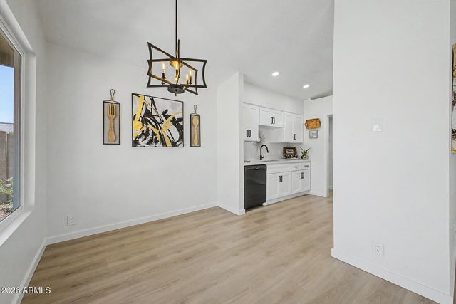 3660 W BLUEFIELD Avenue, Glendale, AZ 85308