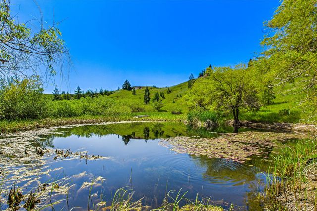 3602 Thomas Road, Miranda, CA 95553