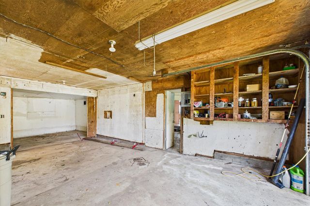 3602 Thomas Road, Miranda, CA 95553