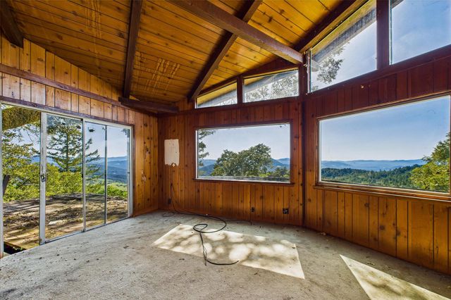 3602 Thomas Road, Miranda, CA 95553