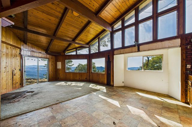 3602 Thomas Road, Miranda, CA 95553