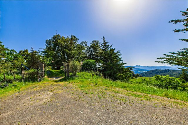 3602 Thomas Road, Miranda, CA 95553