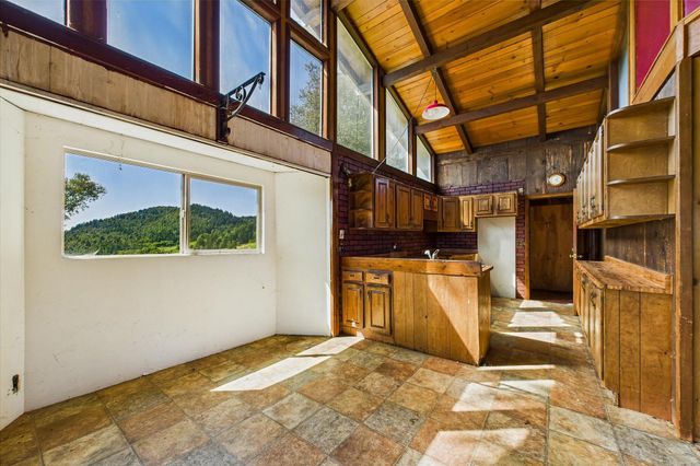 3602 Thomas Road, Miranda, CA 95553