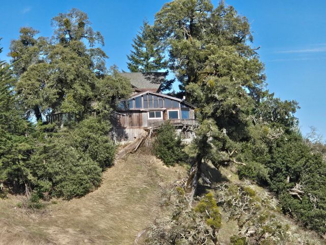 3602 Thomas Road, Miranda, CA 95553