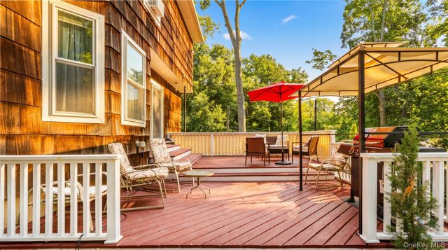 370 S Country Road, Brookhaven, NY 11719