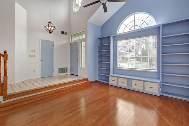 2773 Costa Ct, West Sacramento, CA 95691