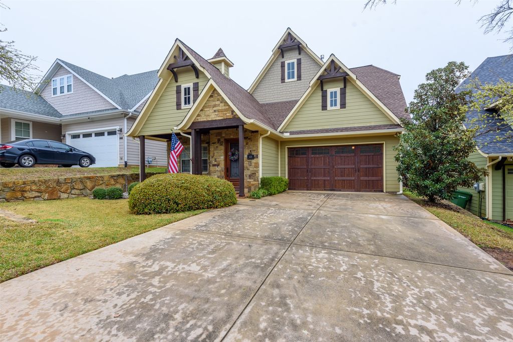 405 Dallas Street, Argyle, TX 76226 — exterior