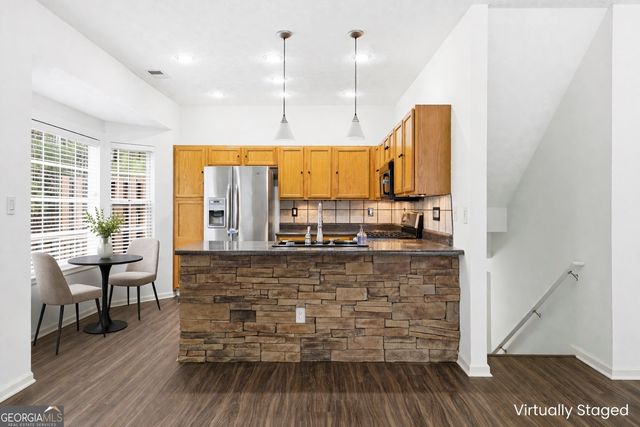 2533 Stonegate Drive NW, Acworth, GA 30101