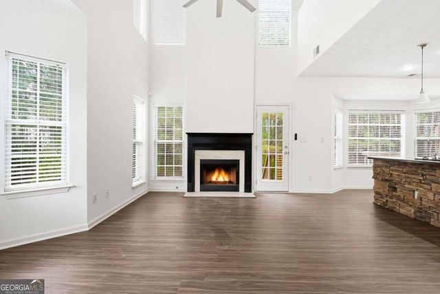 2533 Stonegate Drive NW, Acworth, GA 30101