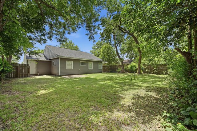 8826 Delilah Street, Houston, TX 77033