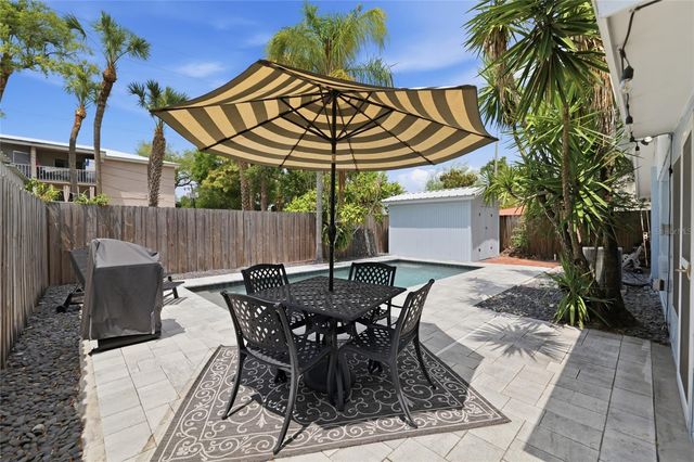 3807 W PALMIRA AVENUE, Tampa, FL 33629