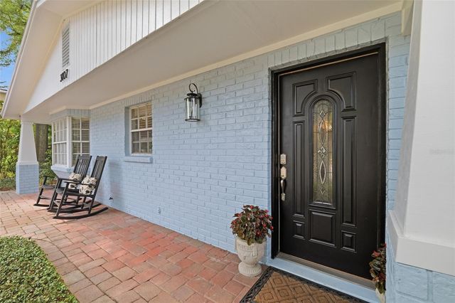 3807 W PALMIRA AVENUE, Tampa, FL 33629