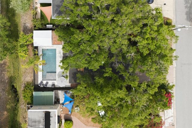 3807 W PALMIRA AVENUE, Tampa, FL 33629