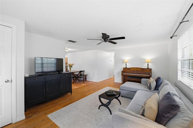 3807 W PALMIRA AVENUE, Tampa, FL 33629