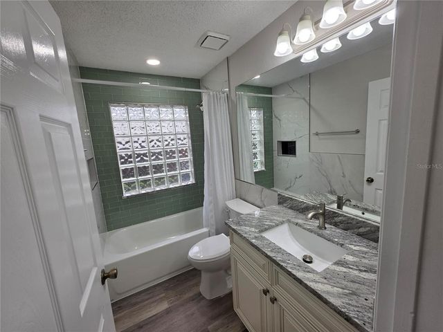 1910 CITRUS ORCHARD WAY, Valrico, FL 33594