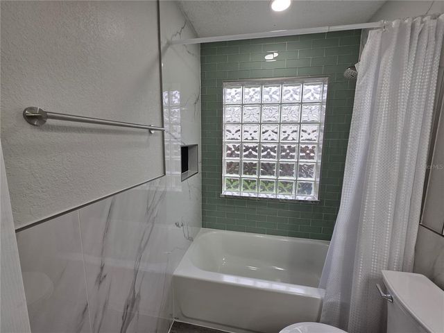 1910 CITRUS ORCHARD WAY, Valrico, FL 33594