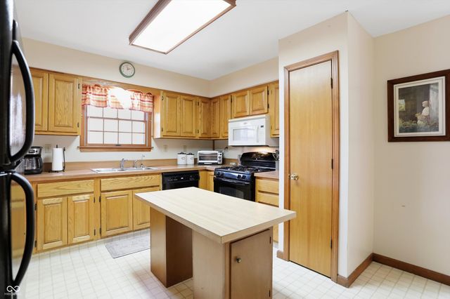 4301 E County Road 150 N, Avon, IN 46123