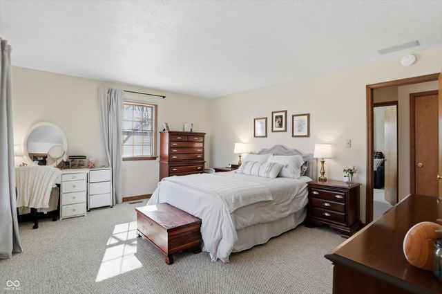 4301 E County Road 150 N, Avon, IN 46123