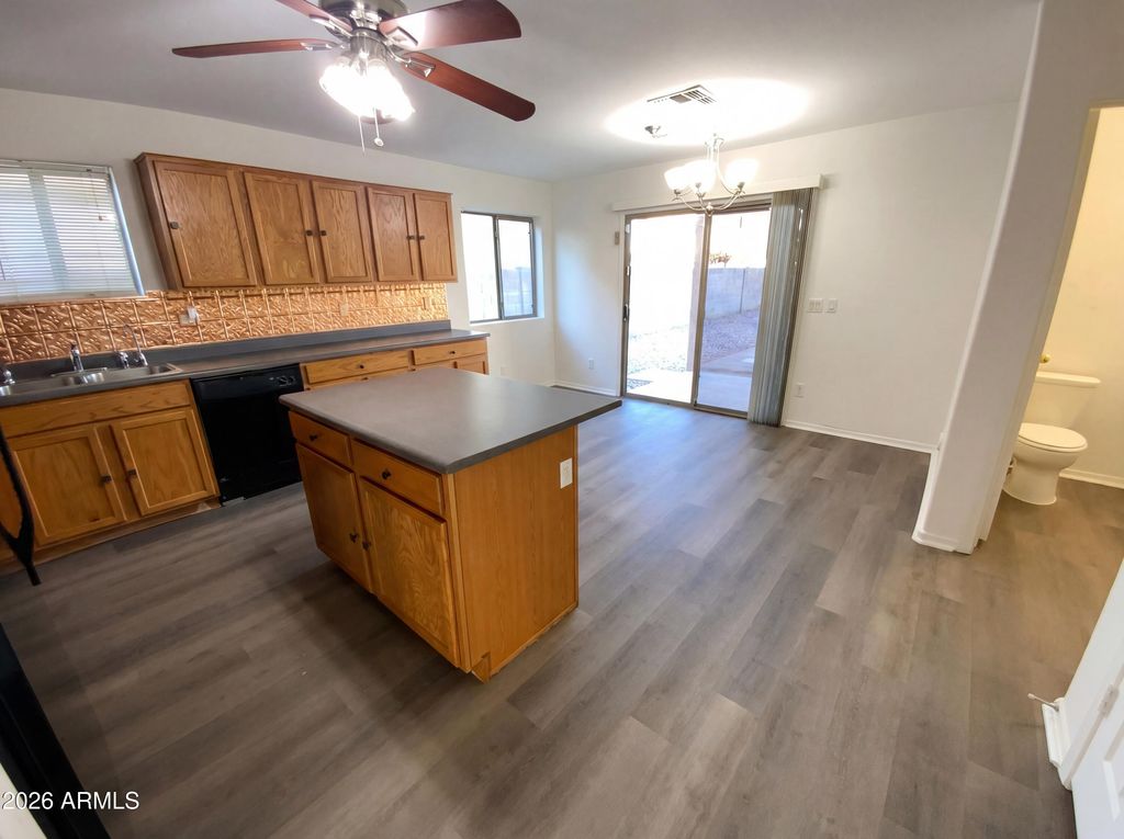 Image 11 of property listing at 17434 W VENTURA Street, Surprise, AZ 85388