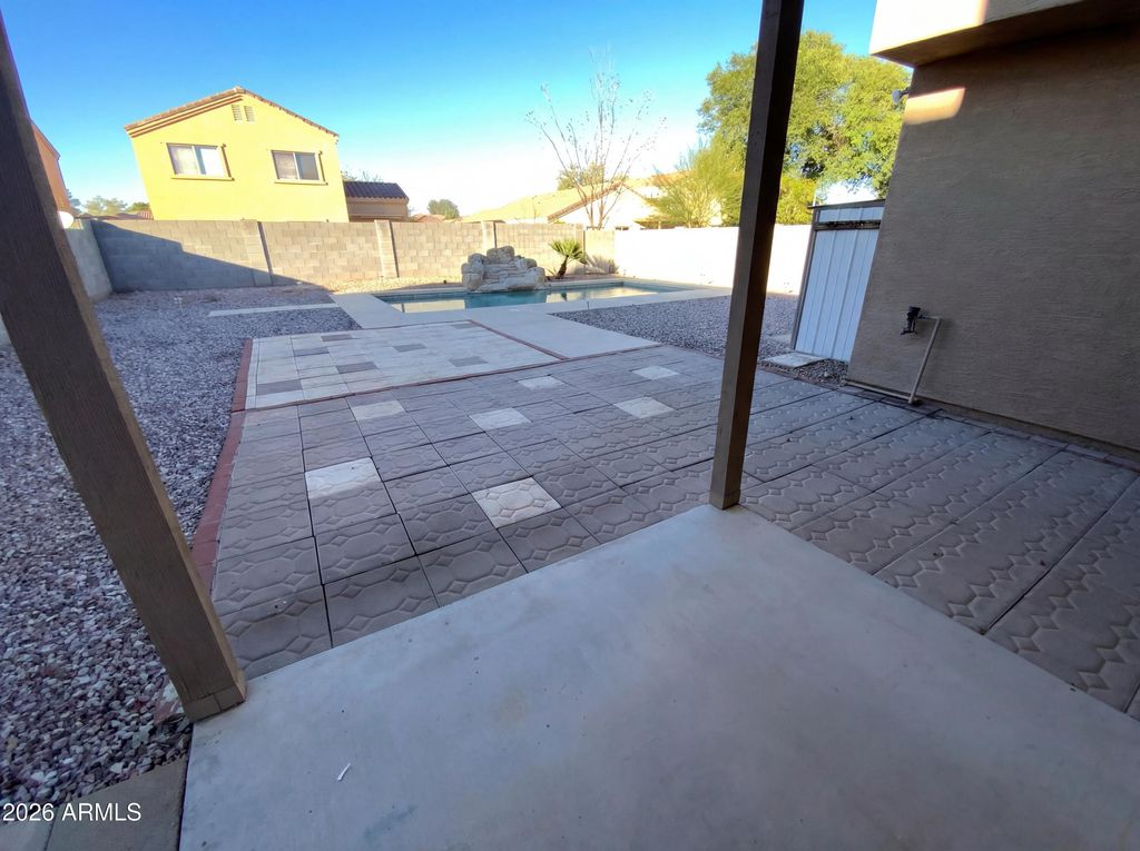 Image 14 of property listing at 17434 W VENTURA Street, Surprise, AZ 85388