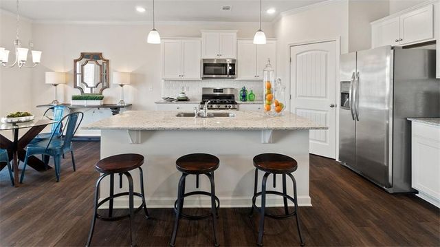 6716 Scarlet Oak Way, Flowery Branch, GA 30542