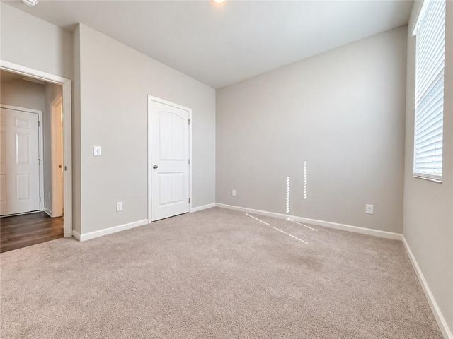 6716 Scarlet Oak Way, Flowery Branch, GA 30542