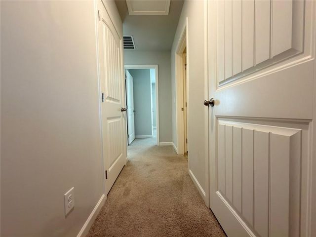 6716 Scarlet Oak Way, Flowery Branch, GA 30542