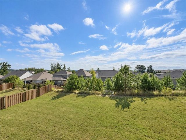 6716 Scarlet Oak Way, Flowery Branch, GA 30542