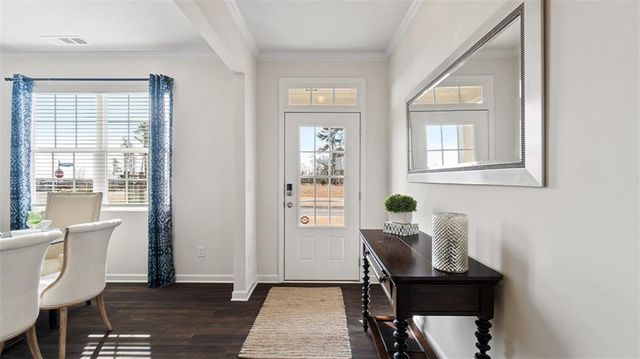 6716 Scarlet Oak Way, Flowery Branch, GA 30542