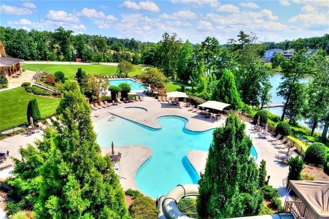 6716 Scarlet Oak Way, Flowery Branch, GA 30542