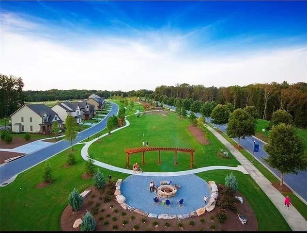 6716 Scarlet Oak Way, Flowery Branch, GA 30542