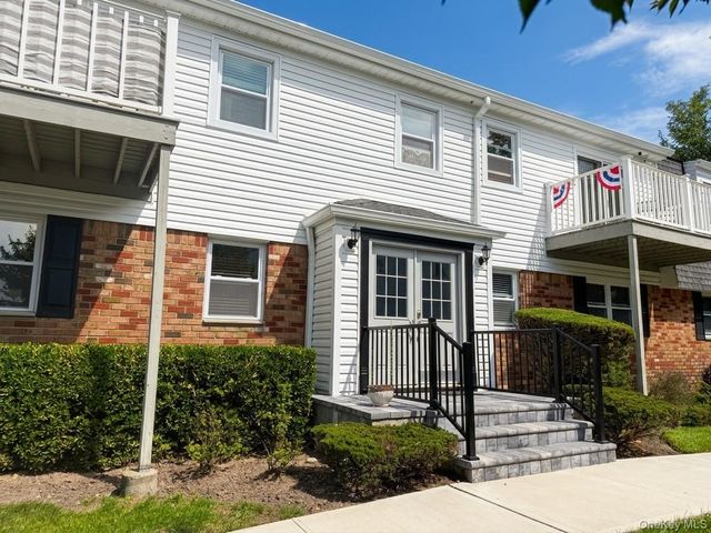 260-56 Waverly Ave 56, Patchogue, NY 11772