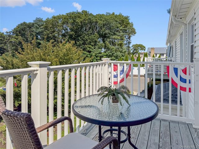 260-56 Waverly Ave 56, Patchogue, NY 11772