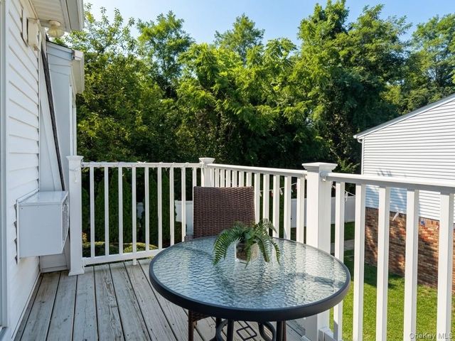 260-56 Waverly Ave 56, Patchogue, NY 11772