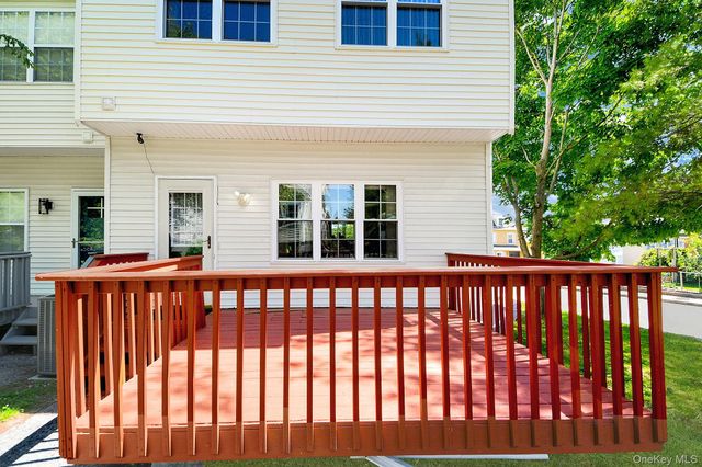 361 Verplanck Avenue, Beacon, NY 12508