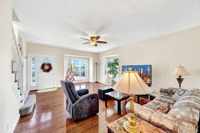 361 Verplanck Avenue, Beacon, NY 12508