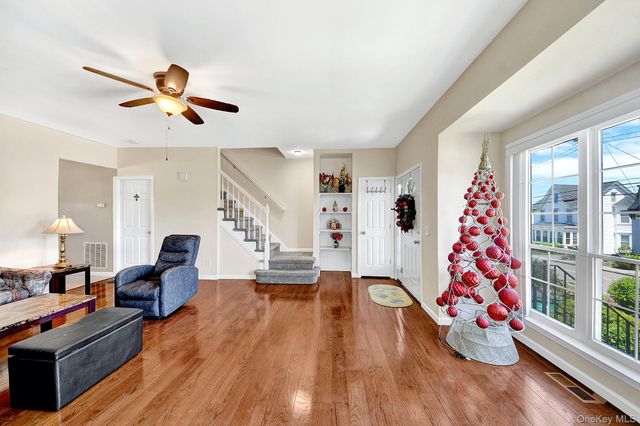 361 Verplanck Avenue, Beacon, NY 12508