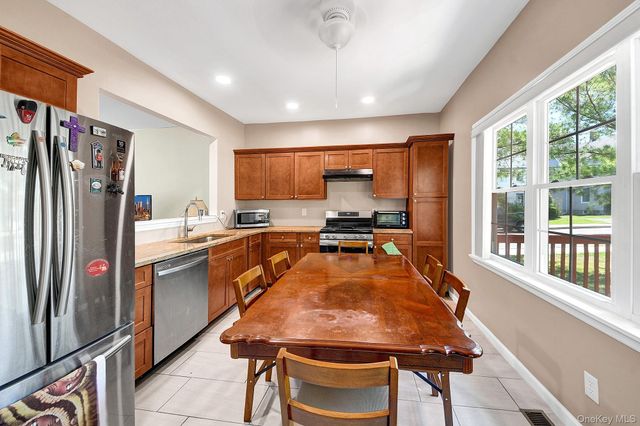 361 Verplanck Avenue, Beacon, NY 12508