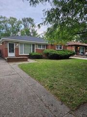 20260 Greenview, Detroit City, MI 48219