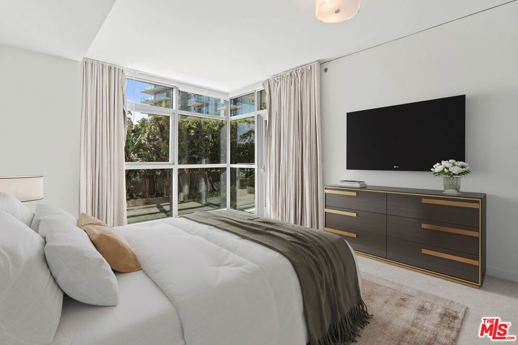13650 Marina Pointe Drive 404, Marina Del Rey, CA 90292 — photo 5